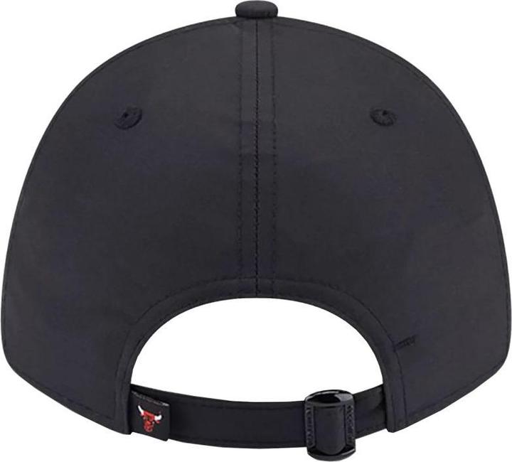 Actual product image New Era NBA 9FORTY Chicago Bulls Cap 60364217 -