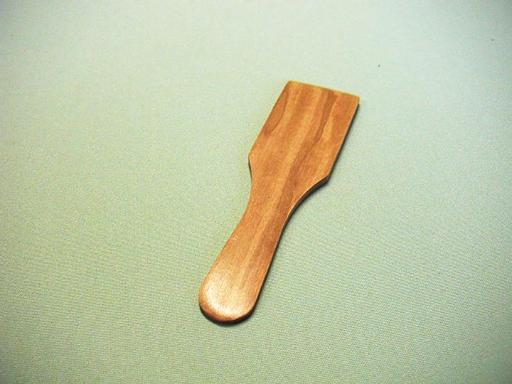 Produktbild Bérard Raclettespachtel Olivenholz 13 cm