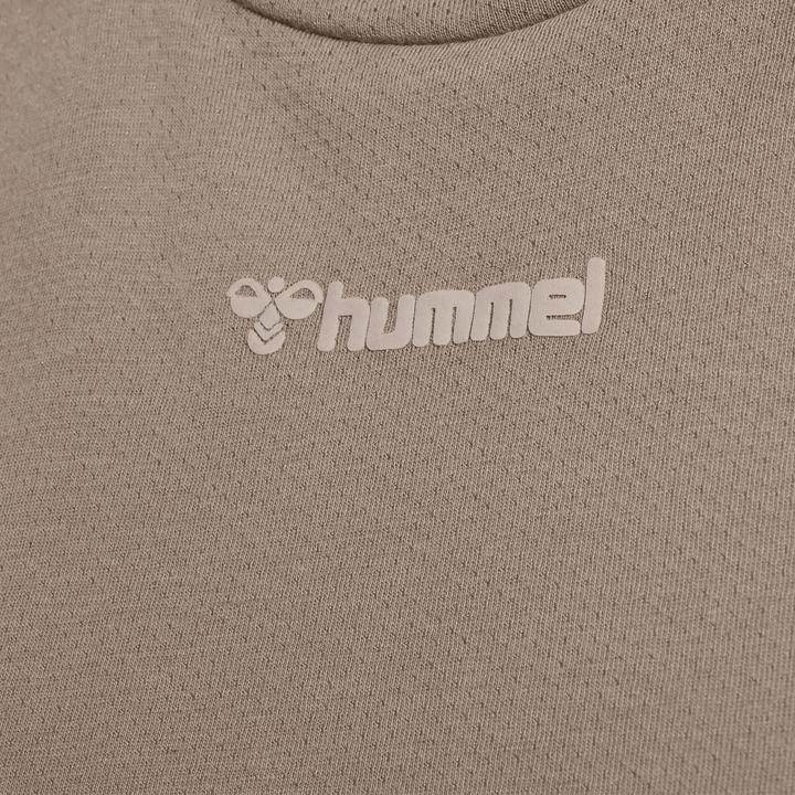 Actual product image hummel Mt Vanja Top (XS)