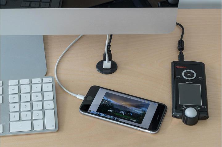 Produktbild Steffen Tisch Kabeldurchführung mit 2x Ladesteckdosen (2 x, USB-A, 1 m)