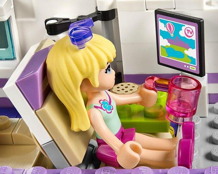 Image du produit LEGO Amis de l'aéroport de Heartlake (41109, LEGO Friends)