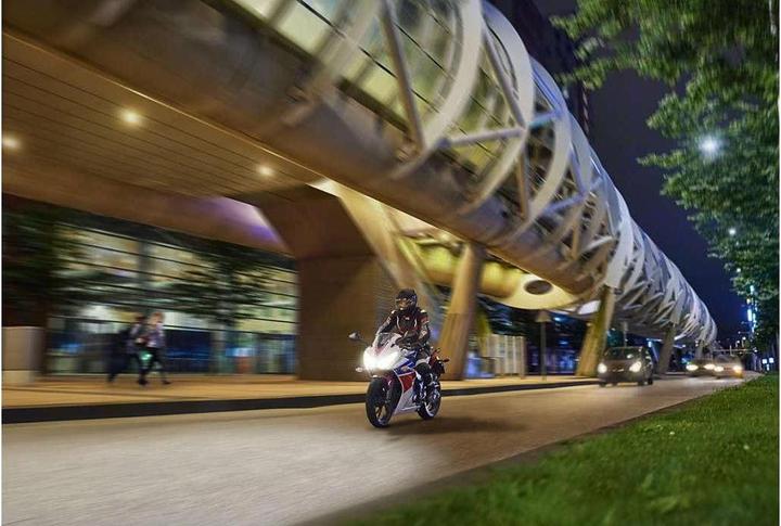 Productafbeelding Philips Motorfiets koplampen (H4)