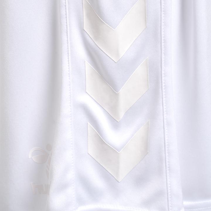 Actual product image hummel Core Xk Poly Shorts (S)