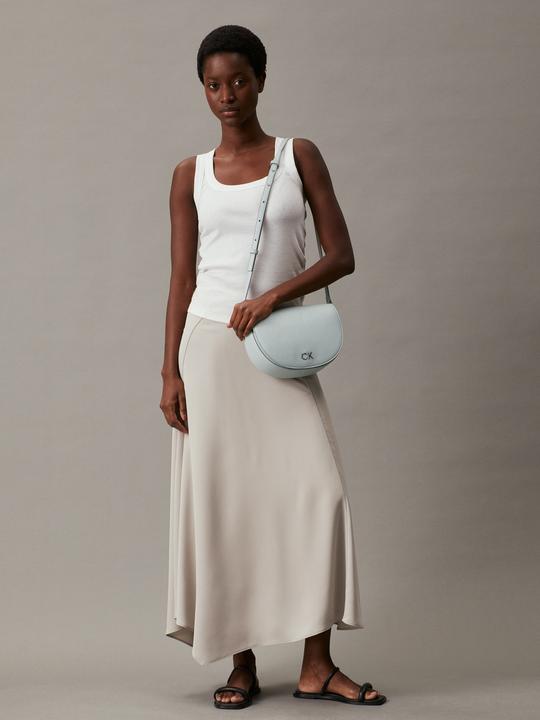 Produktbild Calvin Klein Ck Daily Saddle Bag Pebble