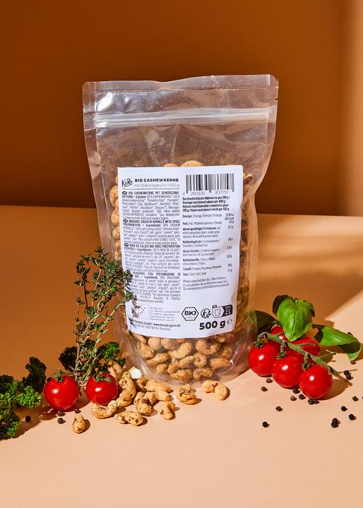 Produktbild KoRo Bio Cashewkerne mit Gewürzzubereitung (500 g)