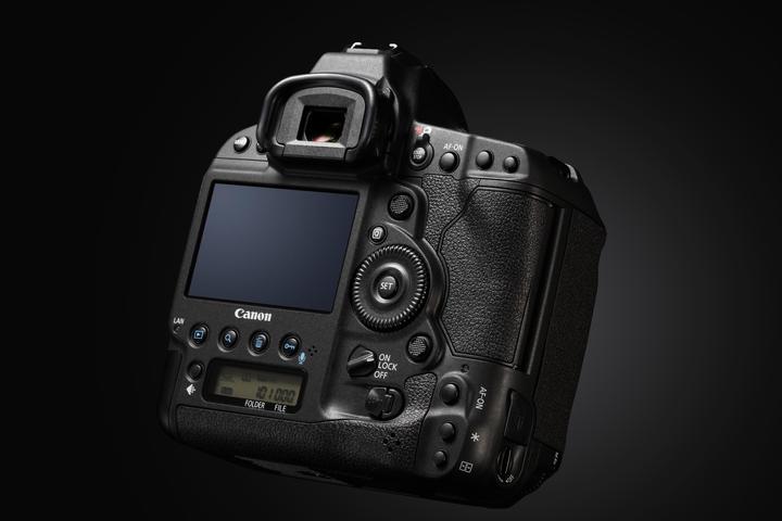 Immagine prodotto Canon EOS 1Dx Mark II (20.20 Mpx, Full frame / FX)