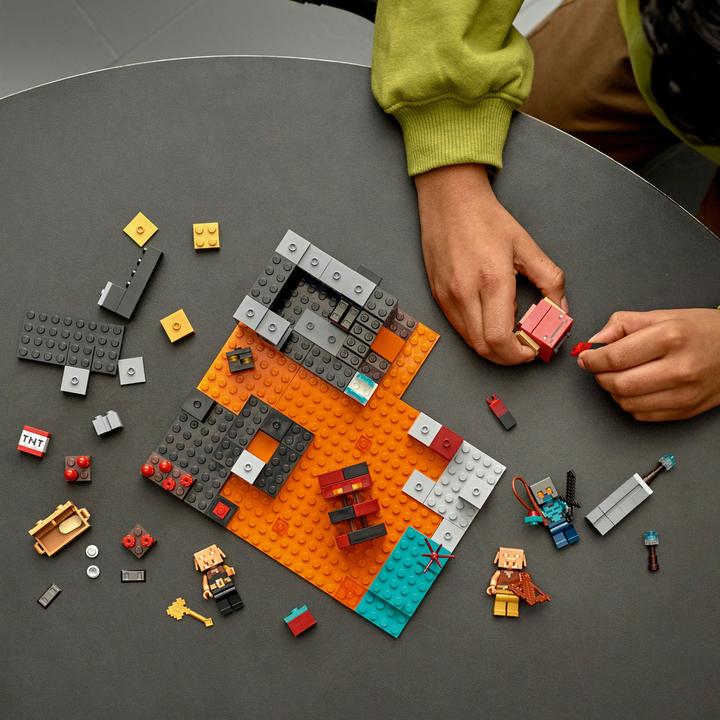 Produktbild LEGO Die Netherbastion (21185, LEGO Minecraft)