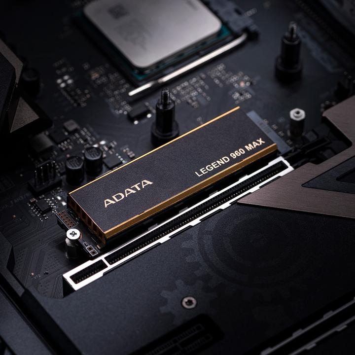 Produktbild Adata Legend 960 Max (4000 GB, M.2 2280)