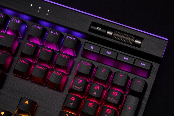 Image du produit Corsair K95 RGB Platinum XT (US, Filaire)