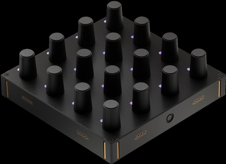 Actual product image Intech Studio EN16 (Controller)