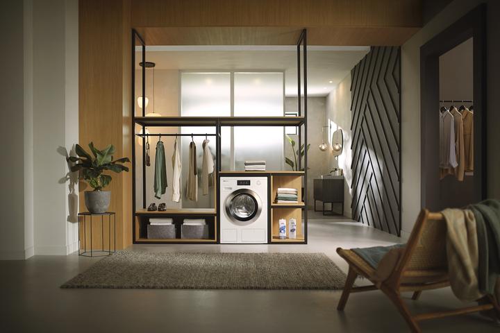 Actual product image Miele WCR 800-60 CH g (9 kg, Right)