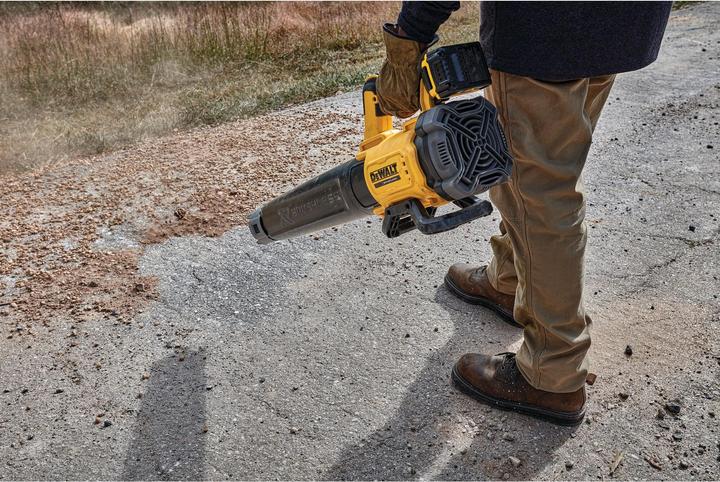 Produktbild DeWalt DCMBL562NXJ (Akkubetrieb, Laubbläser)