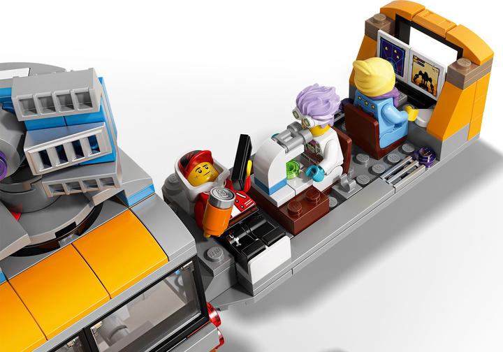 Actual product image LEGO Special bus Geisterschreck 3000 (70423, LEGO Hidden Side)
