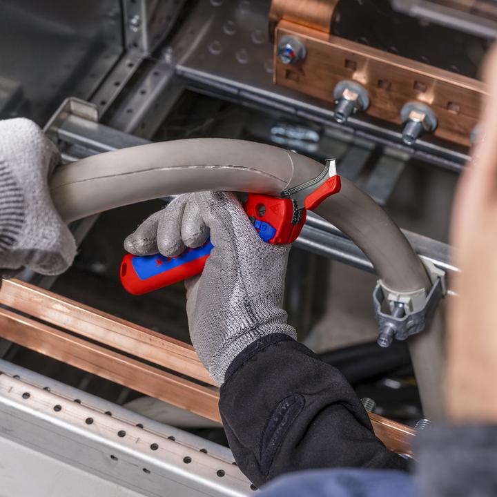 Actual product image Knipex 16 50 145 SB (146 mm)