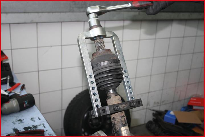 Produktbild KS Tools Universal Gelenkwellen-Abzieher