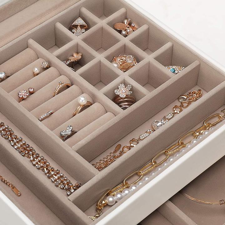 Actual product image Songmics Tessa