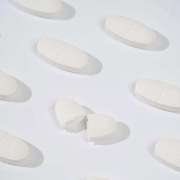 Image du produit Effective Nature EAA Acides aminés essentiels 180 tabs (180 pièce(s), Cachets, 180 g)