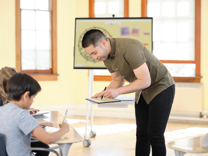 Actual product image Microsoft Slim Pen 2