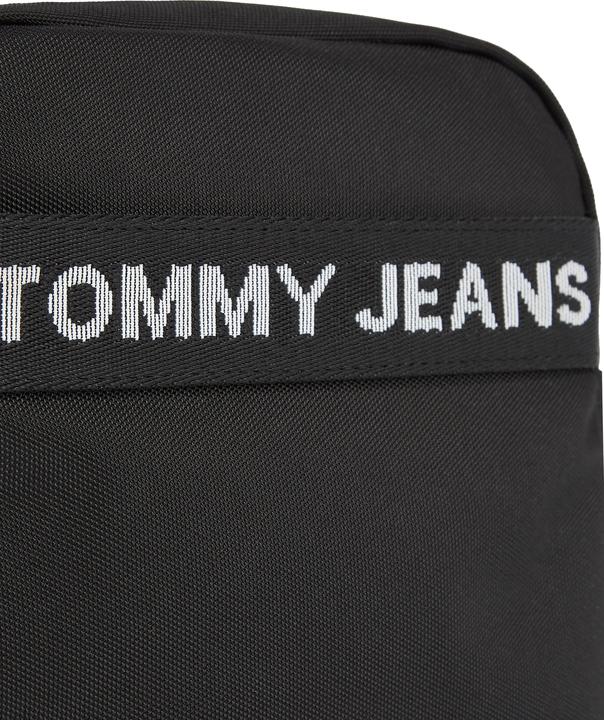 Actual product image MGA Na (100% Recycled Polyester)