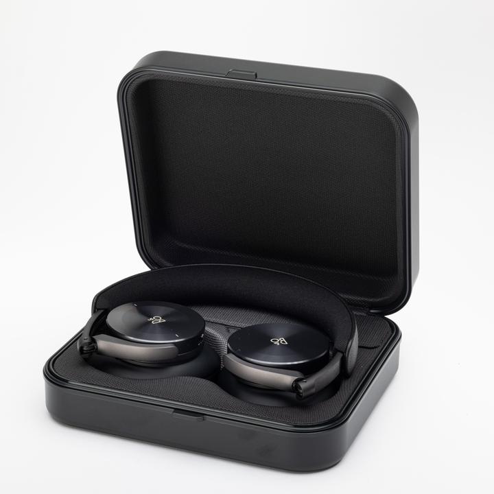 Actual product image B&O Audio Beoplay H95 (ANC, 38 h, Wireless, Cable)