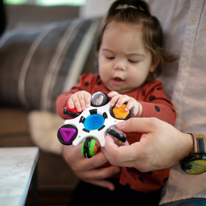 Image du produit Baby Einstein Curiosity Clutch