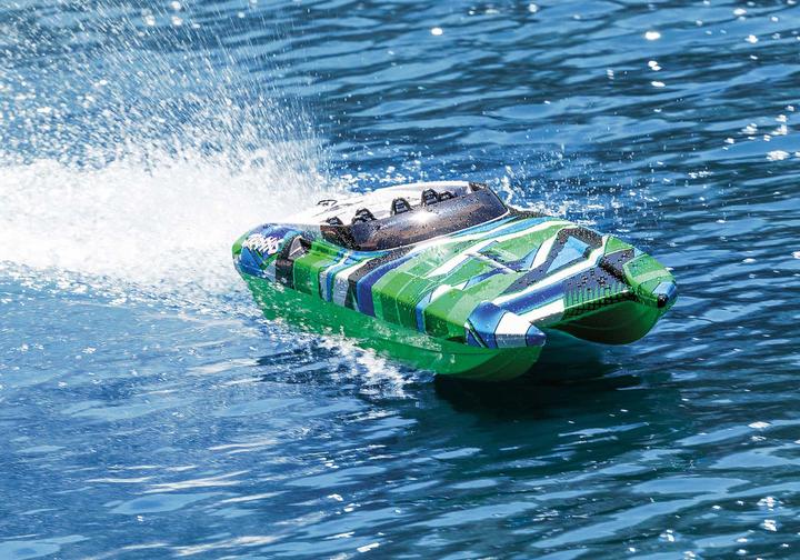 Actual product image Traxxas DCB M41 40 Inch Catamaran Brushless Green/Blue