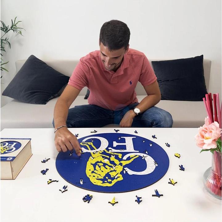 Produktbild Iconic Chelesea FC - Retro Logo - Holz Puzzle Grösse L (500 Teile) (500 Teile)