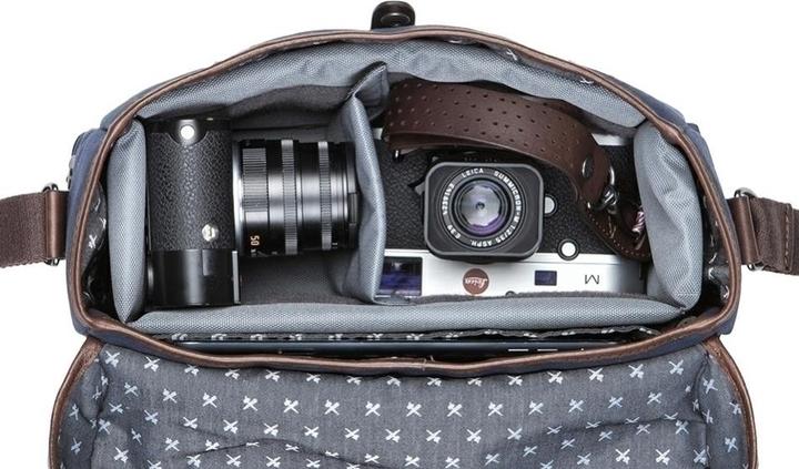 Actual product image Barber Shop Pageboy Messenger Blue (Camera shoulder bag)