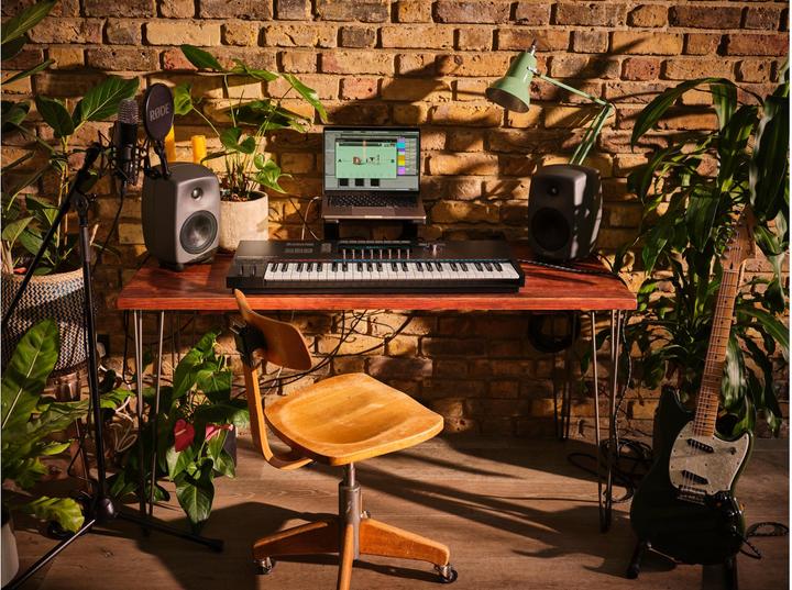 Produktbild Native Kontrol S49 MK3 (Keyboard)