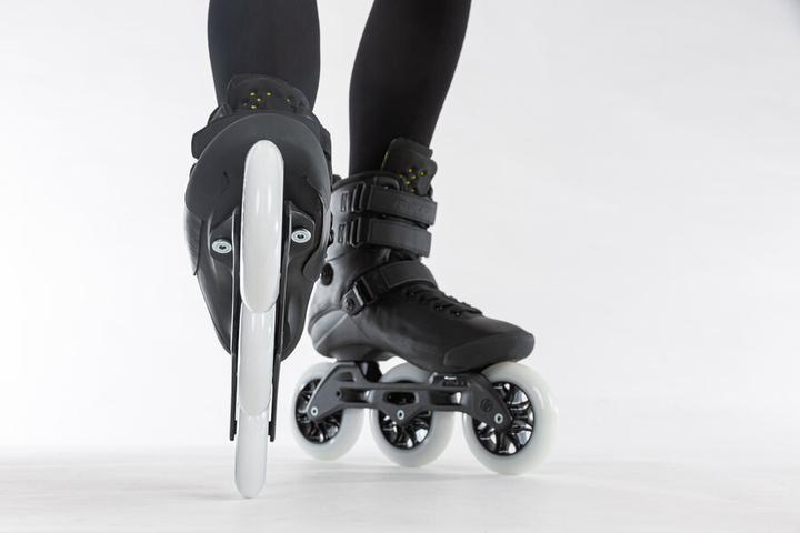 Produktbild Powerslide Kaze Black 110 42 (42)