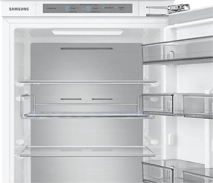 Produktbild Samsung Kühl-Gefrierkombination BRB26715DWW/WS (264 l)