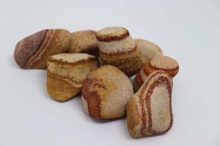 Produktbild Aquagart 40kg Kiesel Flusskiesel Kieselsteine Gartenkies Zierkies Dekokies Sandstein (200 x 300 cm)