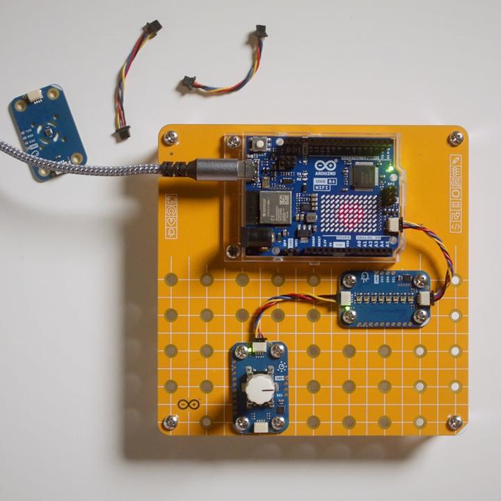Actual product image Arduino UNO R4 Wi-Fi Plug-and-Make-Kit