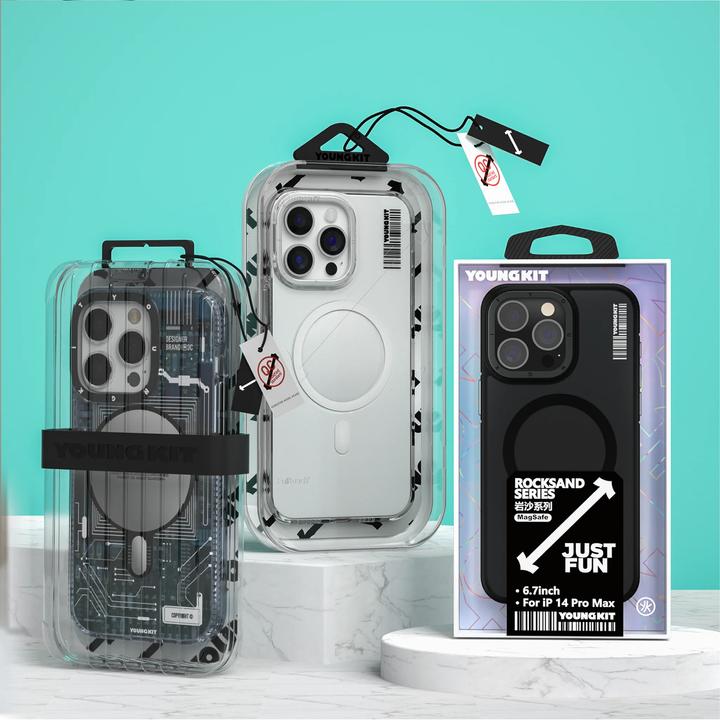 Produktbild Youngkit Hülle @Tobe Fonseca Mirror Case mit MagSafe Peace (Apple iPhone 15 Pro)
