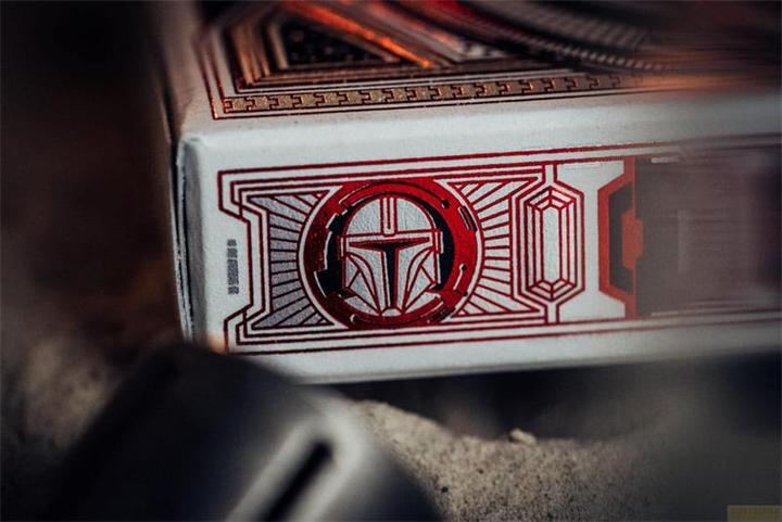 Actual product image Theory11 Star Wars Mandalorian (English)