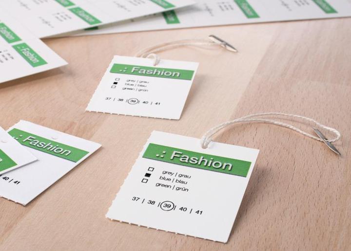 Actual product image HERMA Attachment labels A4