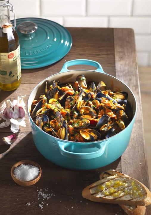 Produktbild Le Creuset Signature (20 cm, Bräter + Schmortopf, Gusseisen)
