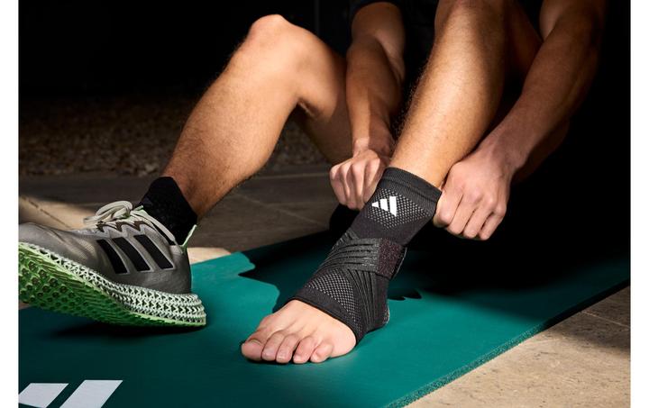 Produktbild adidas Knöchelbandage Aeroready Ankle Support M (M)