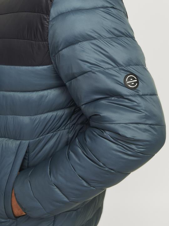 Actual product image Jack & Jones Jjesprint Puffer Collar Noos Pls (6XL)