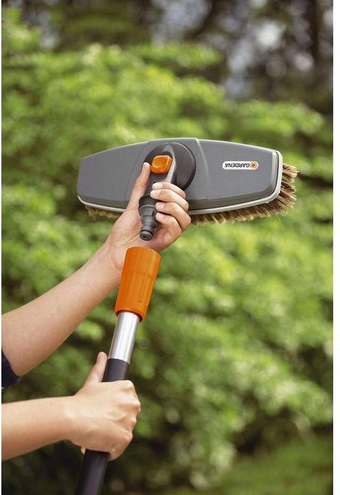 Actual product image Gardena washing brush