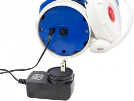 Actual product image Water Tech Pool Blaster Catfish Li Battery Vacuum Cleaner