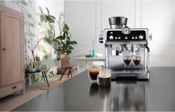 Actual product image De'Longhi La Specialista Prestigio