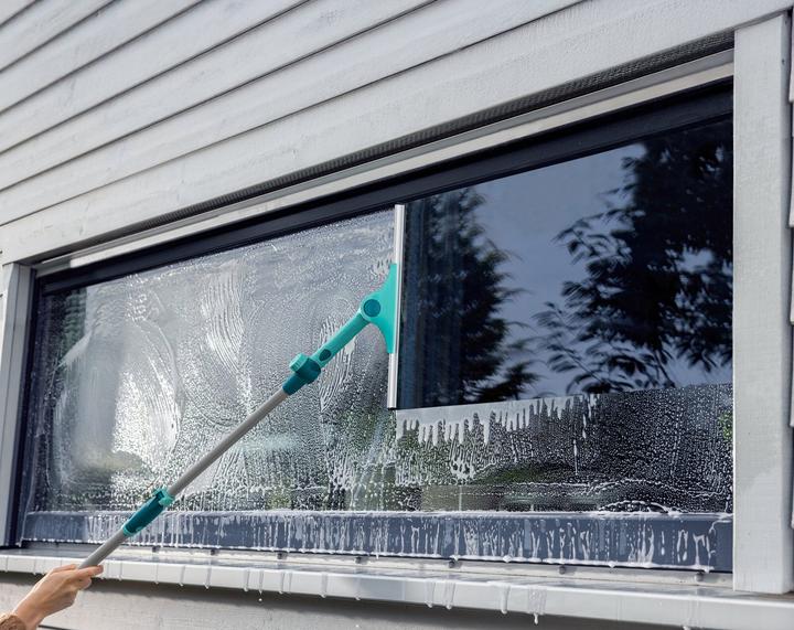Actual product image Leifheit Window squeegee (1 pcs.)