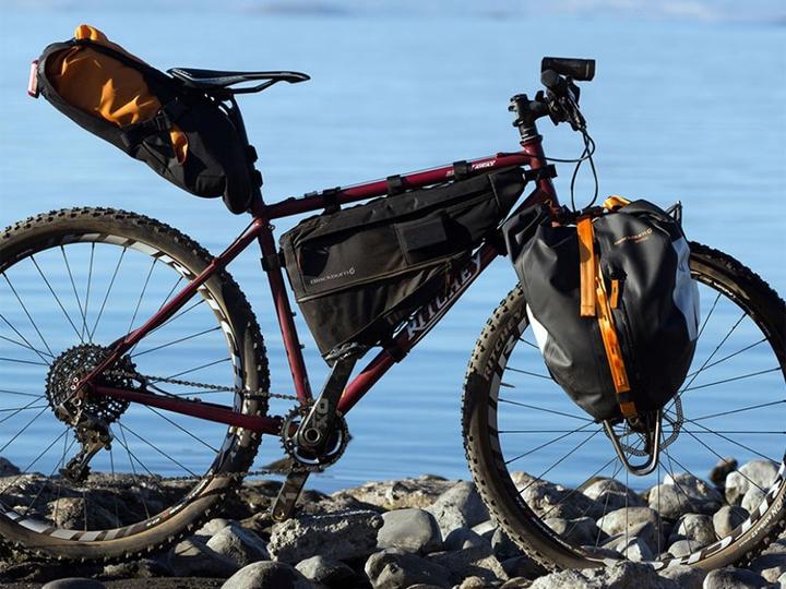 Actual product image Blackburn Outpost Frame (6.95 l, Frame bag)