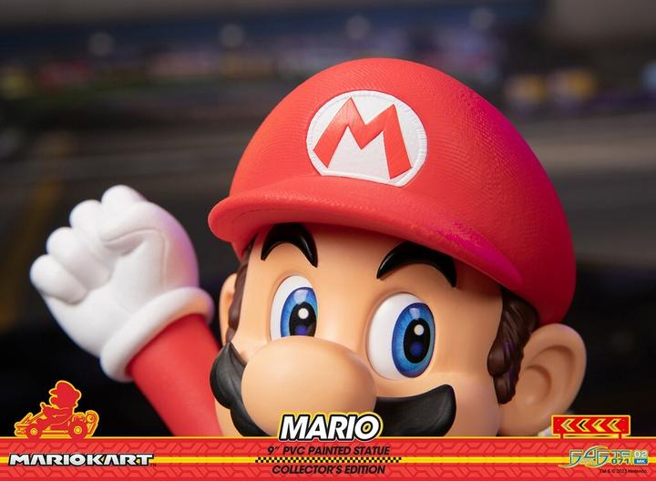 Produktbild First 4 Figures Mario Kart