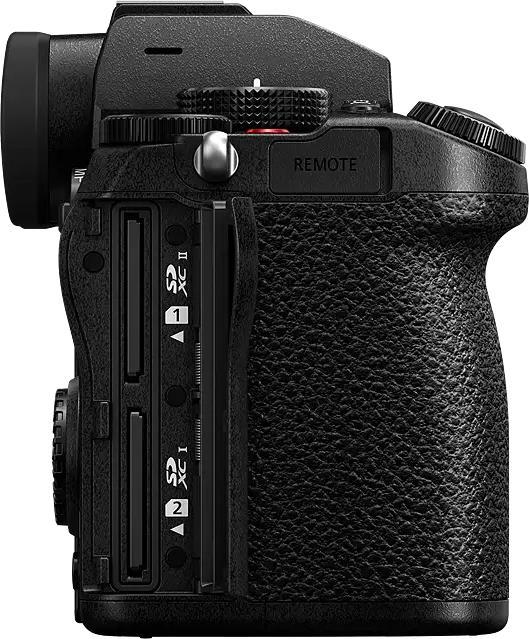 Actual product image Panasonic DC-S5D Kit (18 - 40 mm, 24.20 Mpx, Full frame)
