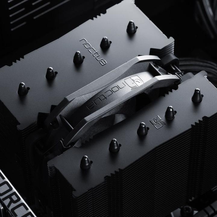 Produktbild Noctua NH-D12L chromax.black (145 mm)