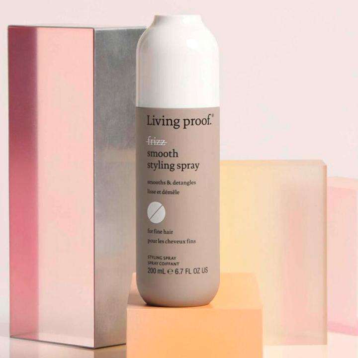 Immagine prodotto Living Proof No Frizz Smooth Styling Spray Leggero Districante Condizionante 5,5 oz (200 ml)