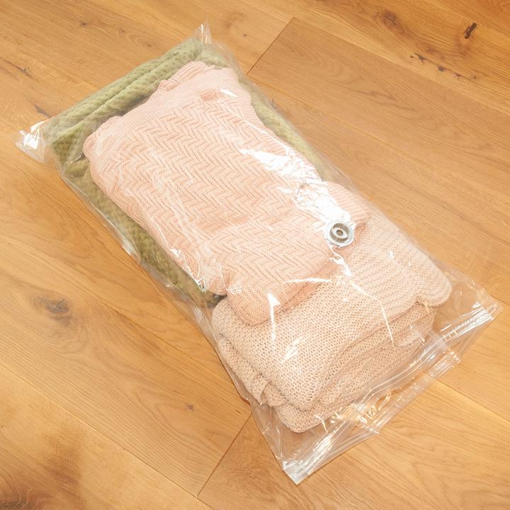 Image du produit Storage Solutions Sacs sous vide pour vêtements et literie, 2 pièces