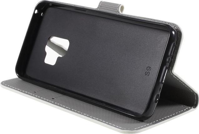 Produktbild MU Classic Leder Bookcover Hülle mit Muster (Samsung Galaxy S9+)